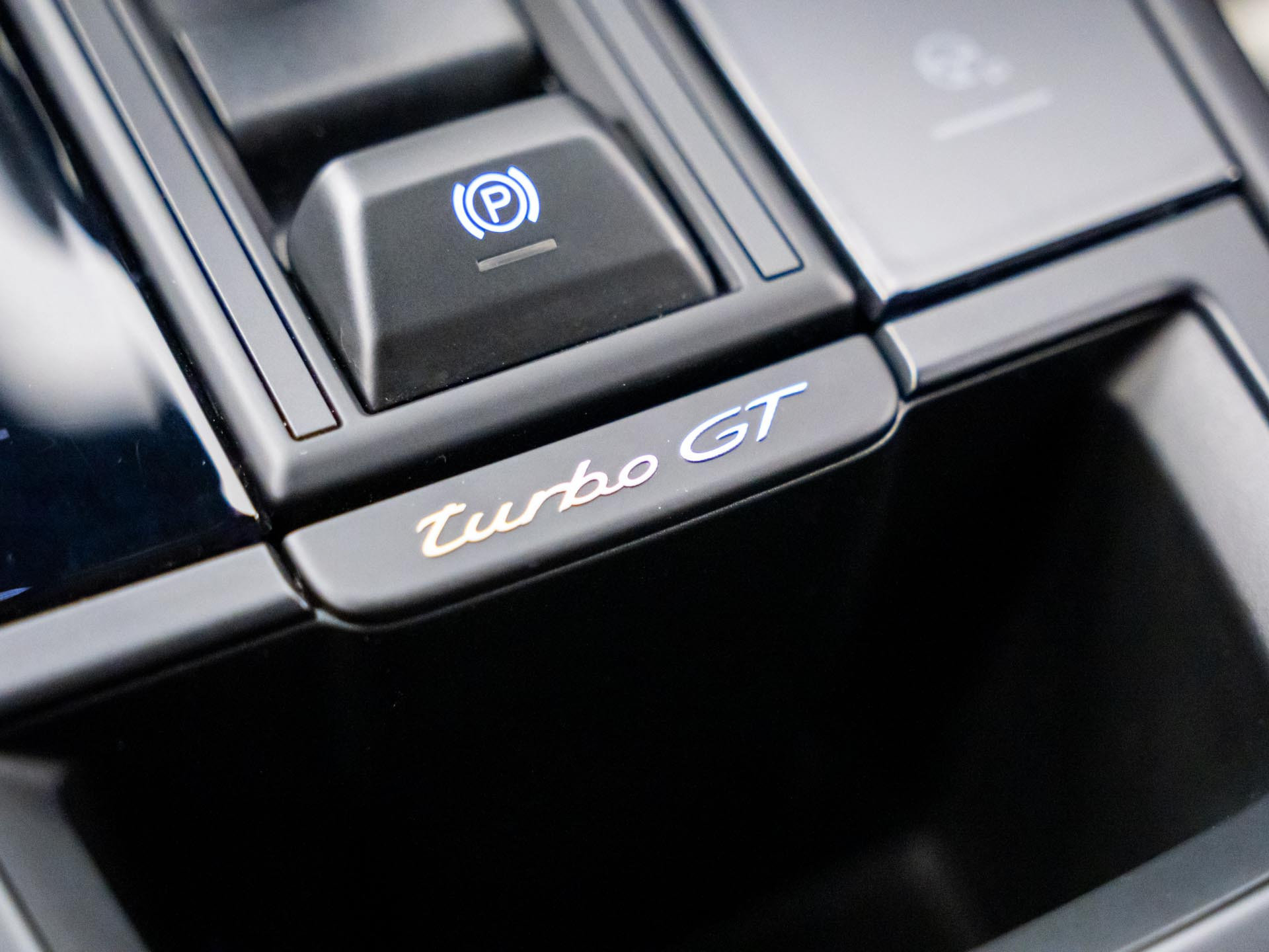 Used 2023 Porsche Cayenne Turbo GT AWD/4WD image 27