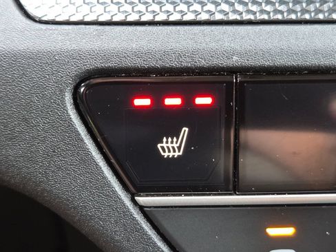 Certified 2024 Honda CR-V EX image 6