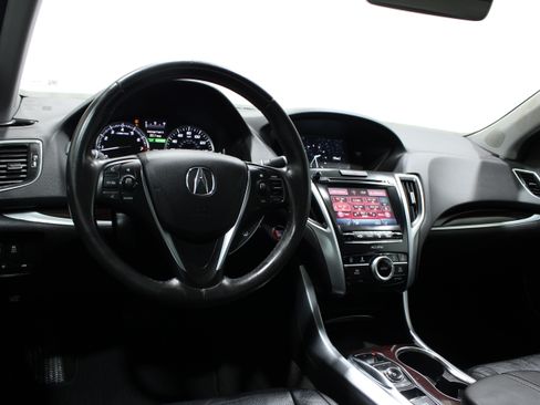 Used 2015 Acura TLX V6 w/ Technology Package FWD image 2