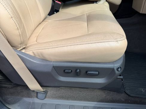 Used 2015 Ford F250 Lariat AWD/4WD image 19
