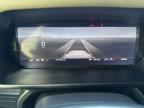 Used 2024 Land Rover Defender 110 S image 14