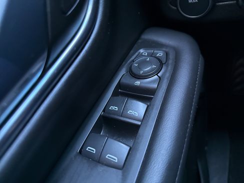 Used 2023 Chevrolet Suburban LS image 34