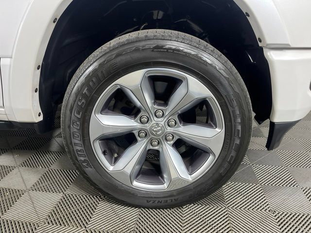 Used 2021 RAM 1500 Limited AWD/4WD image 9