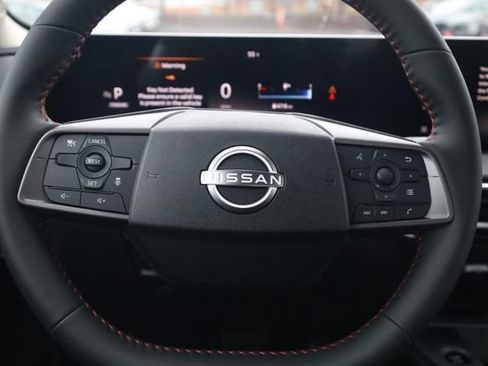 Used 2026 Nissan Sentra SR w/ Floor Mat Package FWD image 8