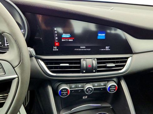 Used 2018 Alfa Romeo Giulia Ti Sport w/ Quick Order Package 22U Sport image 17