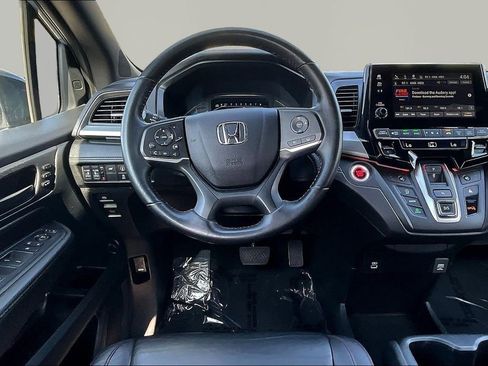 Used 2023 Honda Odyssey Sport image 8