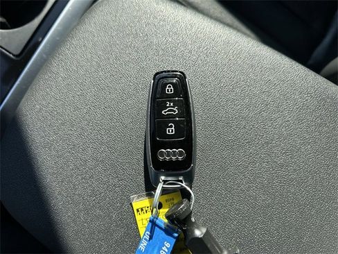 Used 2022 Audi Q7 3.0T Premium Plus image 35