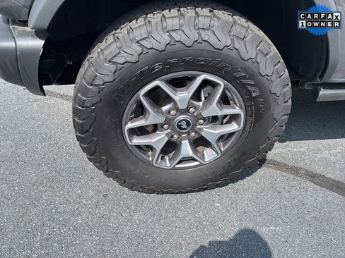 Used 2023 Ford Bronco Badlands image 5