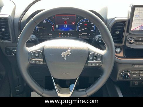 New 2024 Ford Bronco Sport Outer Banks w/ Tech Package AWD/4WD image 18