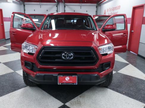 Used 2023 Toyota Tacoma SR AWD/4WD image 26