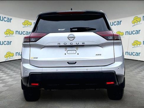 Used 2025 Nissan Rogue S AWD/4WD image 5