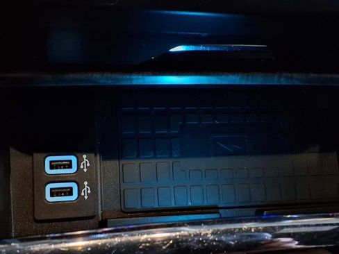 Used 2019 Ford Expedition Limited w/ Equipment Group 302A image 29