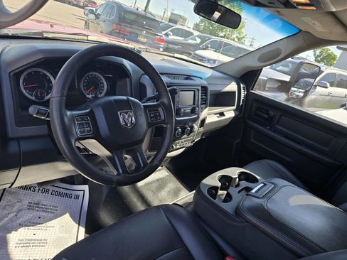Used 2017 RAM 3500 Tradesman RWD image 10
