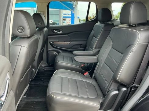 Used 2020 GMC Acadia Denali w/ Trailering Package AWD/4WD image 11