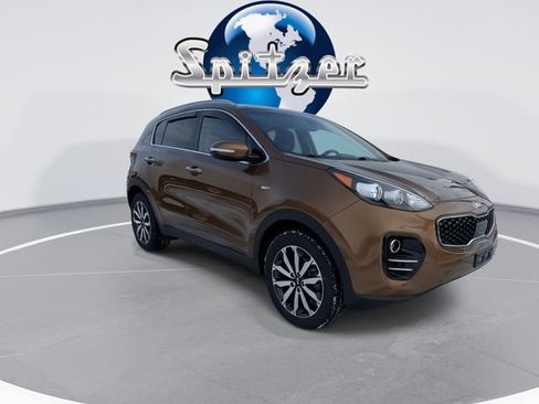 Used 2017 Kia Sportage EX w/ EX Technology Package image 2