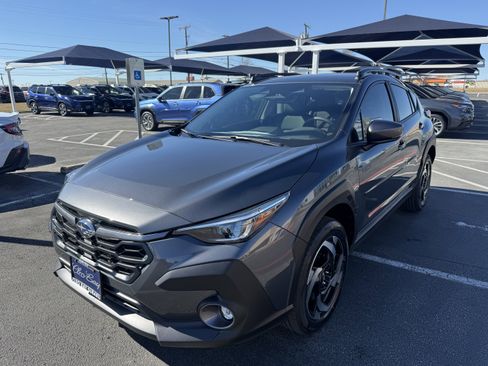 New 2026 Subaru Crosstrek 2.5i Limited image 3