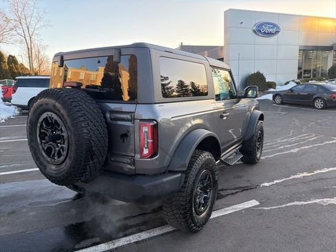 Used 2023 Ford Bronco Wildtrak image 7