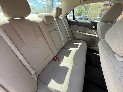 Used 2011 Ford Fusion Hybrid FWD image 24