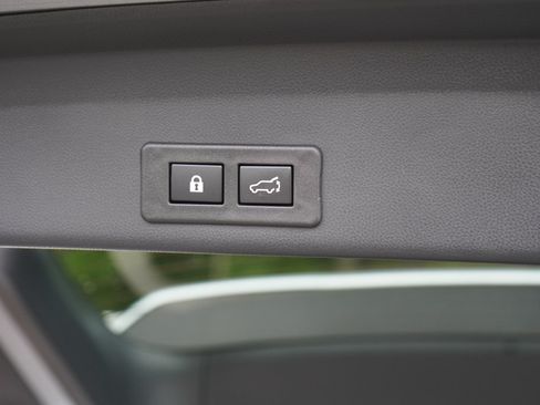 Used 2021 Subaru Ascent Touring w/ Popular Package #2A AWD/4WD image 10