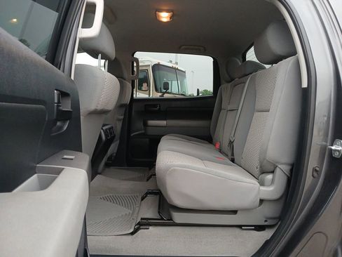 Used 2011 Toyota Tundra 2WD CrewMax w/ SR5 Pkg image 25