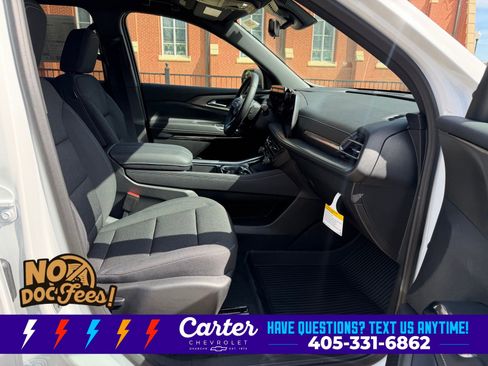 New 2026 Chevrolet Traverse LT FWD image 28