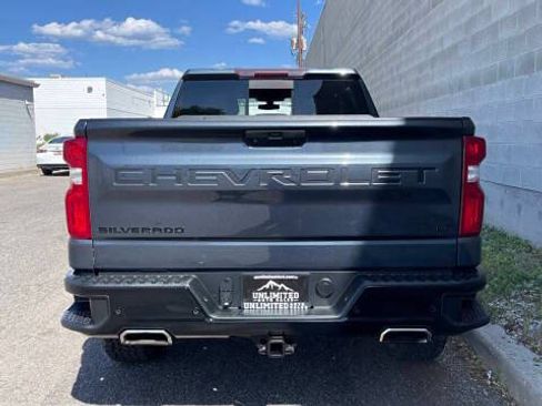 Used 2021 Chevrolet Silverado 1500 LT Trail Boss w/ Convenience Package II AWD/4WD image 7
