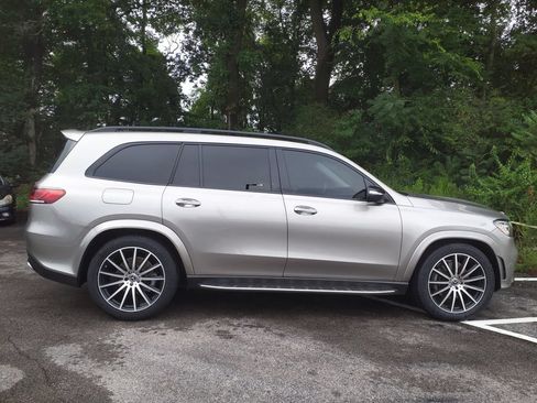 Certified 2022 Mercedes-Benz GLS 450 4MATIC image 8