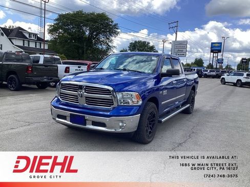 Used 2017 RAM 1500 Big Horn AWD/4WD image 3
