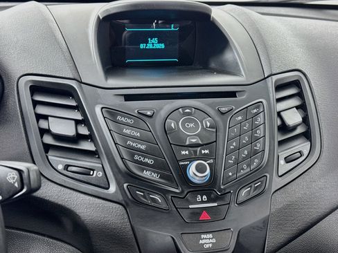 Used 2016 Ford Fiesta SE FWD image 13