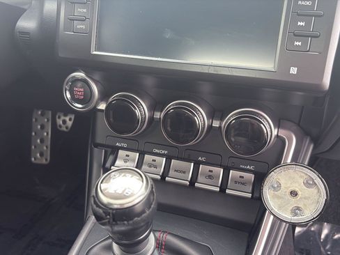Used 2022 Subaru BRZ Limited RWD image 18