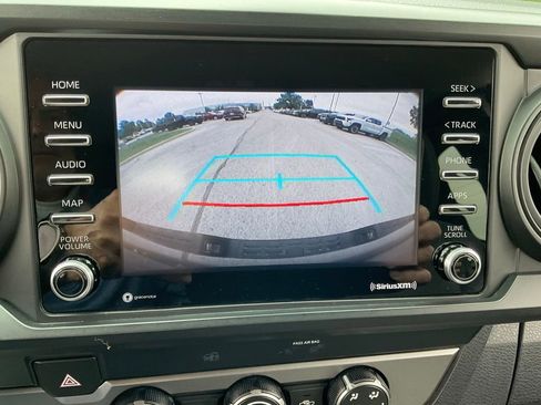 Used 2020 Toyota Tacoma SR RWD image 15