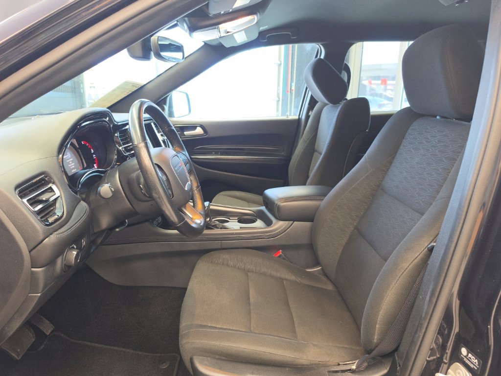 Used 2024 Dodge Durango SXT w/ 3rd Row Seating Group RWD image 31