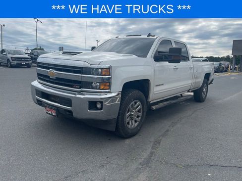 Used 2019 Chevrolet Silverado 2500 LT w/ LT Convenience Package AWD/4WD image 1