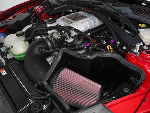 Used 2021 Ford Mustang Shelby GT500 w/ Carbon Fiber Handling Package RWD image 53