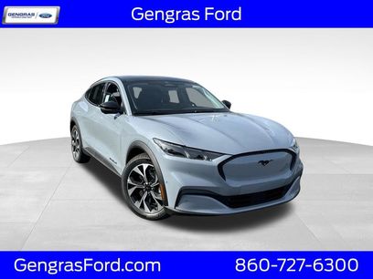 New 2024 Ford Mustang Mach-E Select w/ Comfort Package Lite