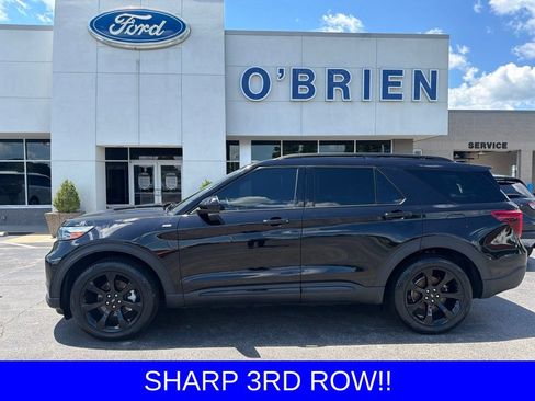 Used 2023 Ford Explorer ST-Line RWD image 2
