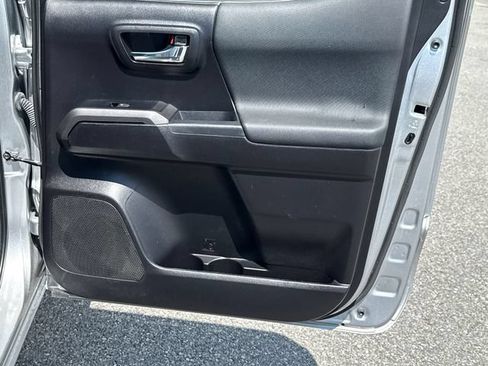 Used 2023 Toyota Tacoma TRD Sport RWD image 16