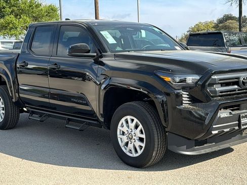 New 2026 Toyota Tacoma SR5 image 3