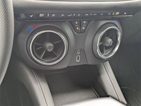 New 2025 Chevrolet Blazer LT image 18
