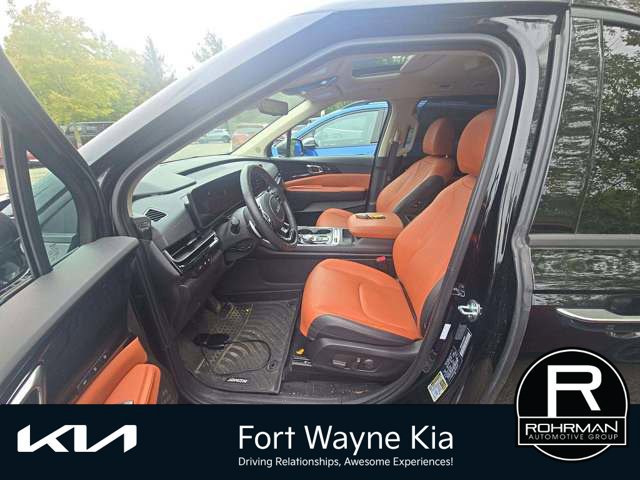 Certified 2025 Kia Carnival SX Prestige FWD image 8