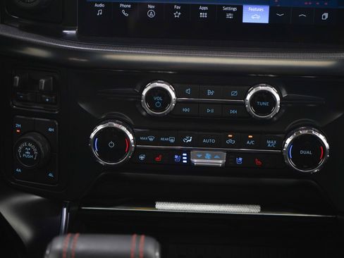 Used 2024 Ford F150 Raptor AWD/4WD image 19