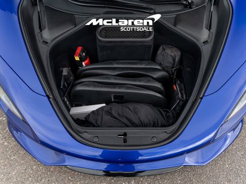 Used 2024 McLaren 750S Spider image 31