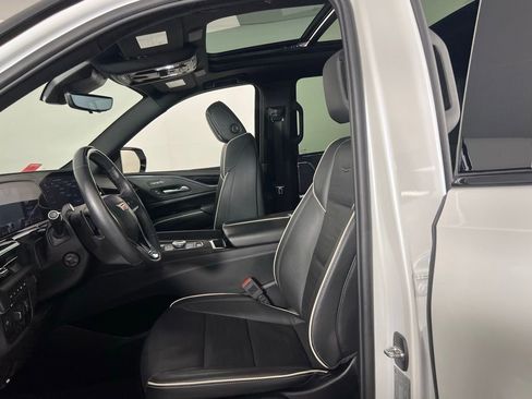 Used 2024 Cadillac Escalade Sport image 24