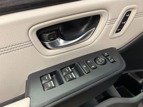 New 2026 Honda Pilot Touring image 13