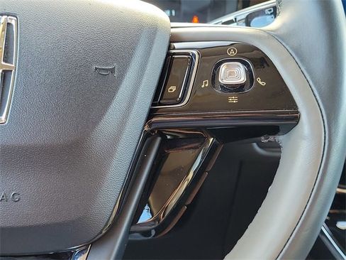 Certified 2023 Lincoln Corsair Reserve image 14