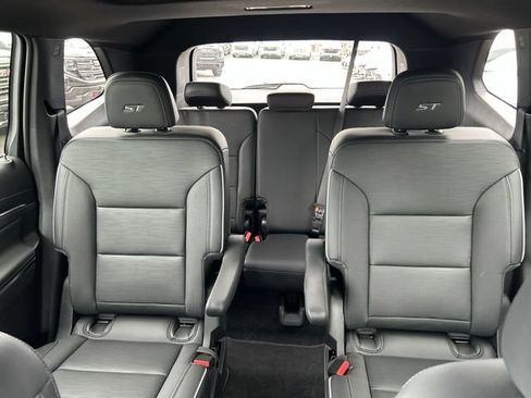New 2026 Buick Enclave Sport Touring w/ Power Package AWD/4WD image 37