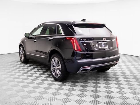 Used 2025 Cadillac XT5 Premium Luxury w/ LPO, Floor Liner Package image 3