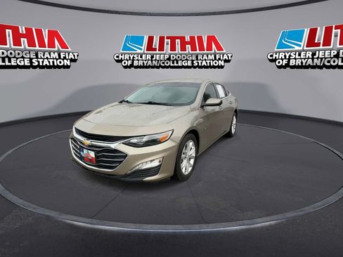 Used 2023 Chevrolet Malibu LT FWD image 3