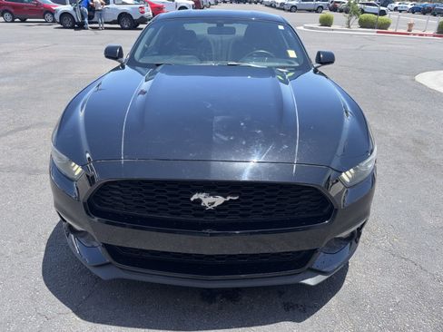 Used 2015 Ford Mustang Coupe RWD image 8