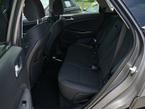 Used 2020 Hyundai Tucson Sport FWD image 17